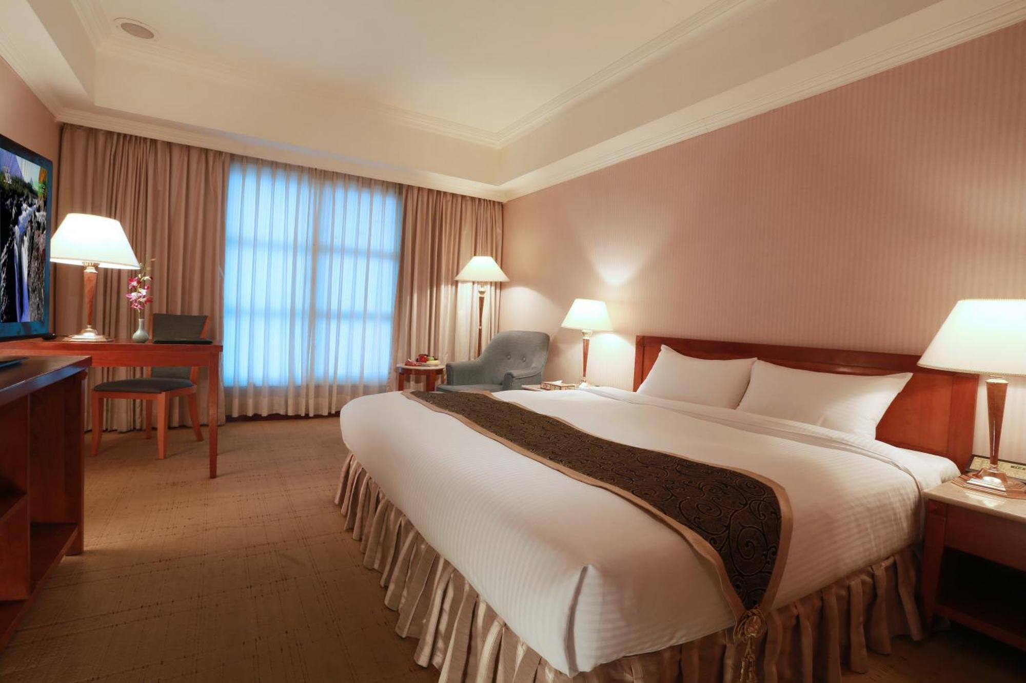 Grand Boss Hotel Yilan Exteriér fotografie